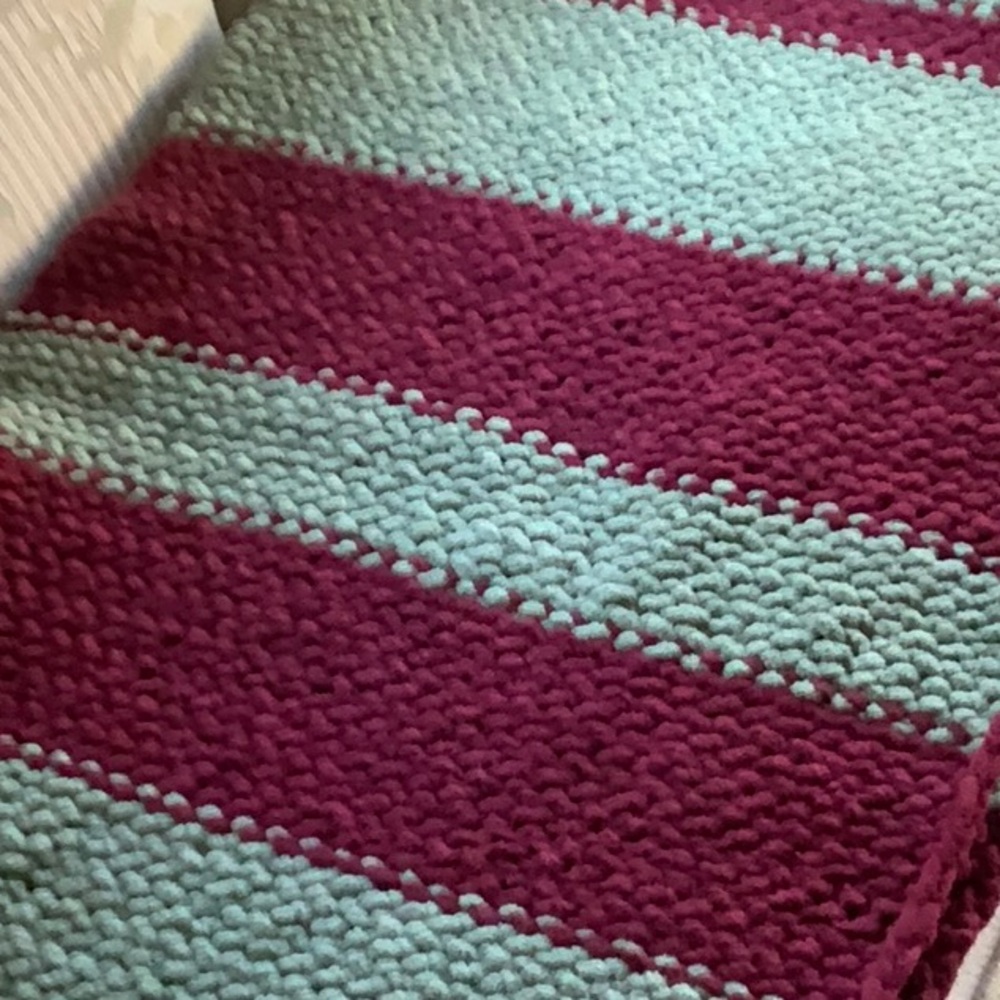 Loom knit burgundy, green striped handmade blanket 60 x 40 - Picture 4 of 4
